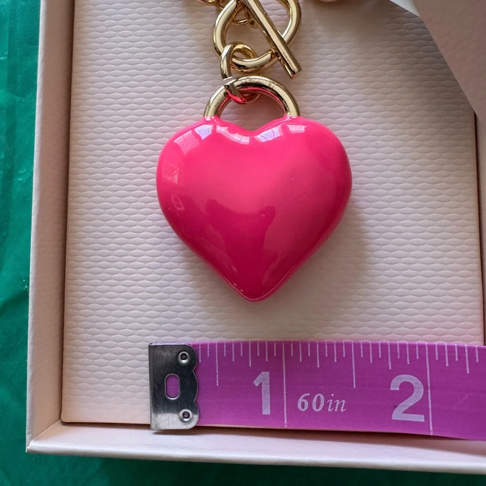 Camila Coelho Pink puffy Heart Charm necklace! GET IN ON THE TREND( for less $!) - Picture 4 of 7